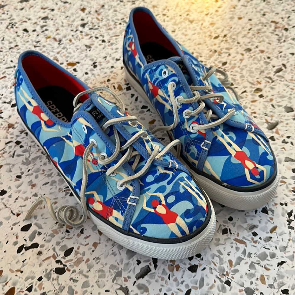 Sperry Boat Shoes swimmers
